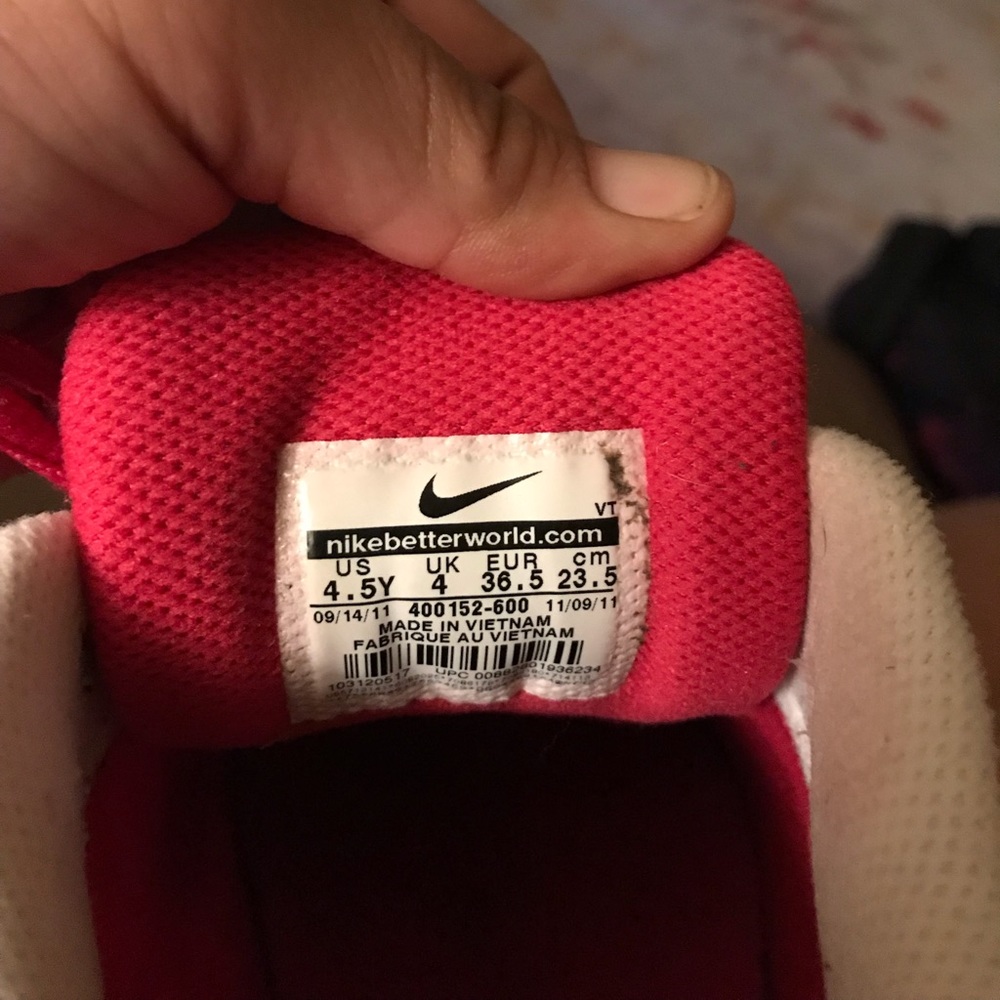 Red & Pink Airmax Tennis Shoe